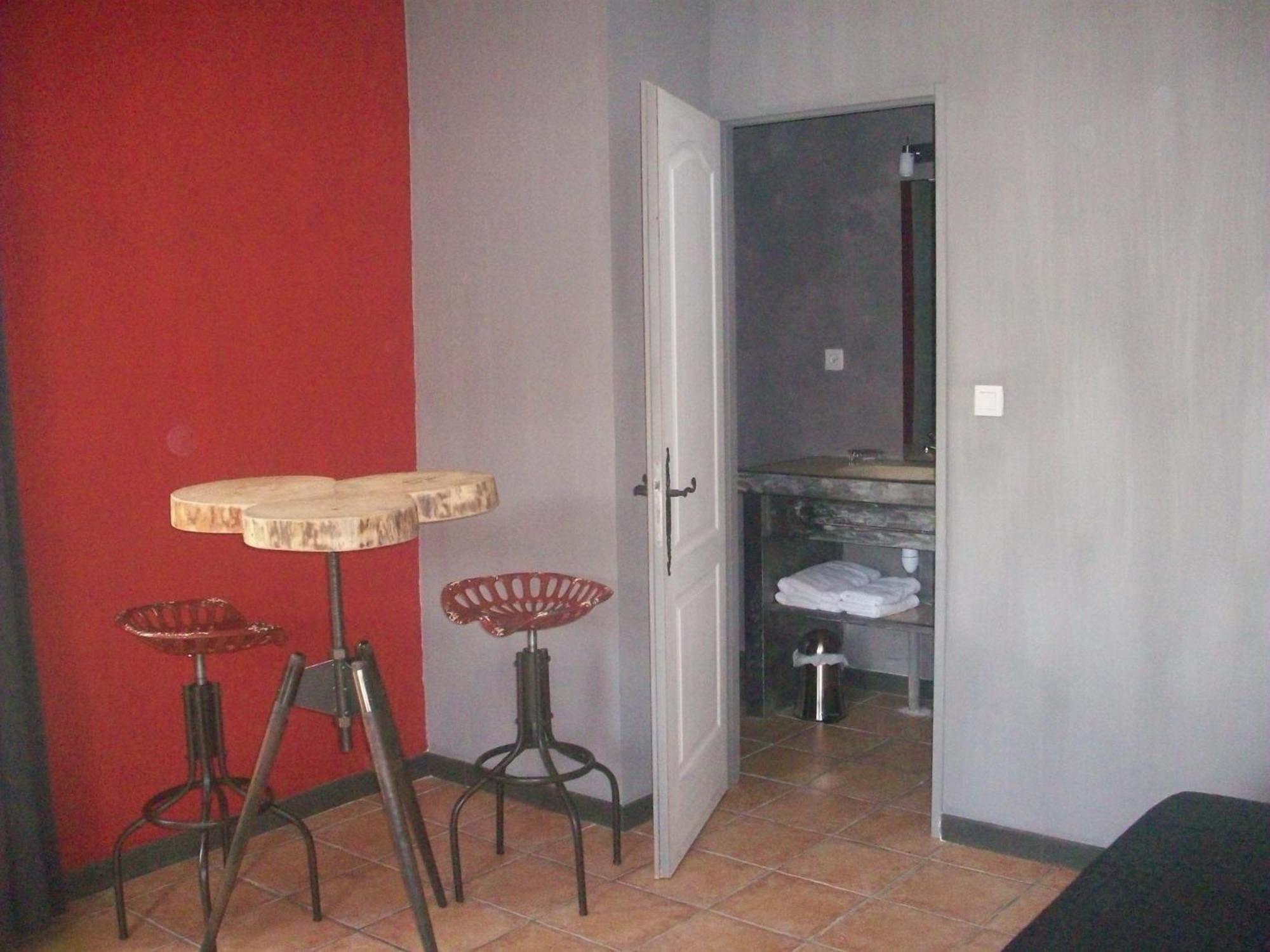 Studios Et Gite La Sauvasse Vagnas Szoba fotó